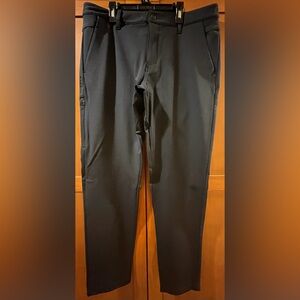 MENS BYLT EVERDAY 2.0 PANT
5 POCKET
EXCELLENT CONDITION